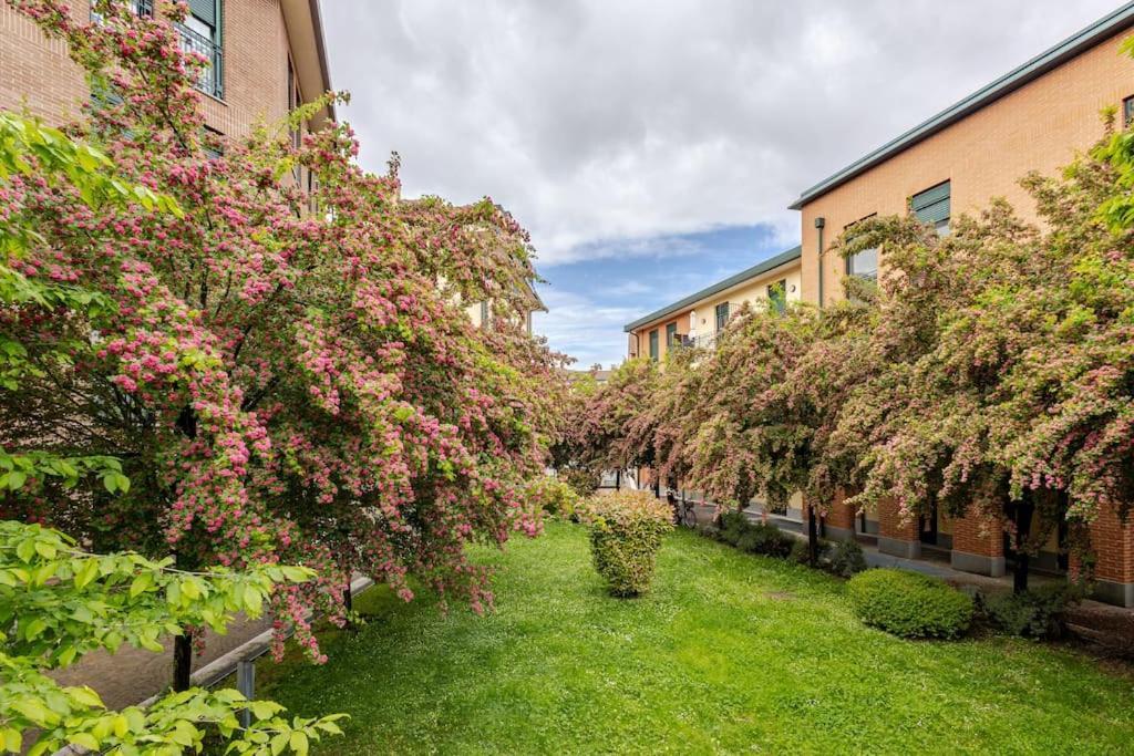 Urban House - Exclusive Park House Navigli Milan Center Lejlighed Eksteriør billede